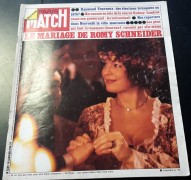 Paris Match 1976 / 1389: Romy Schneider Cover !