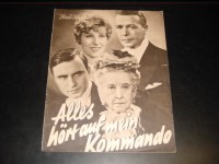 2261: Alles hört auf mein Kommando,  Marianne Hoppe,