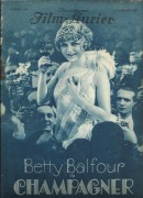 1114: Champagner ( Geza von Bolvary ) Betty Balfour, Jack Trevor, Fritz Greiner, Marcel Vibert, Vivian Gibson, Otto Hartmann