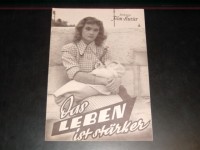 1637: Das Leben ist stärker,  Bernard Blier,  Daniele Delorme,