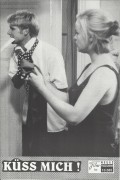 10085: Küss mich ! ( Maris Pfeiffer ) Caroline Redl, Tobias Langhoff, Kai Scheve, Katja Riemann, Heino Ferch, Jacob Klaffke, Johanna Gastdorf, Regine Vergeen, Jenny Ziems, Detlev Buck