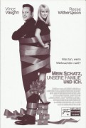 12043: Mein Schatz, unsere Familie und Ich. ( Seth Gordon ) Vince Vaughn, Reese Witherspoon, Robert Duvall, Sissy Spacek, Jon Voight, Jon Favreau, Mary Steenburgen, Dwight Yoakam, Tim McGraw, Kristin Chenoweth, Katy Mixon, Colleen Camp, Jeanette Miller, J