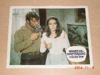 Winnetou im Tal des Todes,  Karin Dor von Banditen bedroht ..