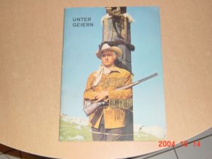Unter Geiern : Eikon Klebealbum