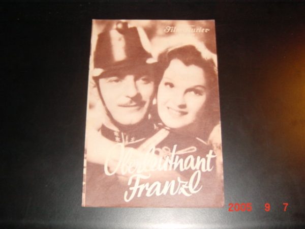 1941: Oberleutnant Franzl Magda Schneider Lucy Englisch