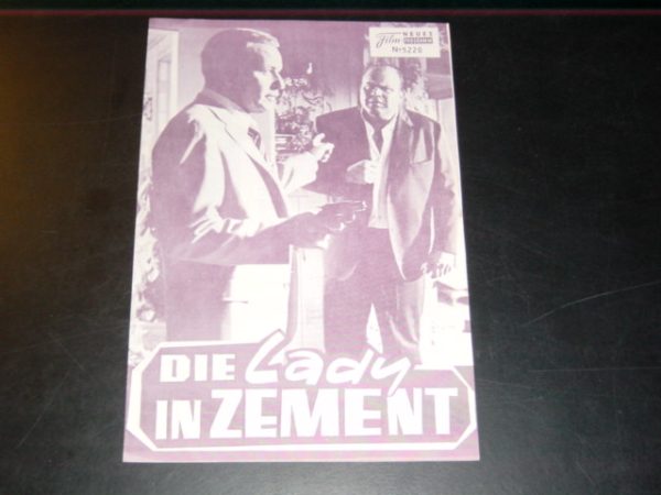 5220: Die Lady in Zement, Raquel Welch, Frank Sinatra,
