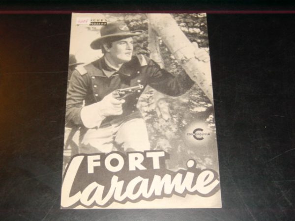 826: Fort Laramie (LesLey Selander) John Dehner, Gregg Palmer, Frances Helm, Don Gordon, Robert Keys, Wm. "Bill" Phillips, Robert Knapp, Eddie Little