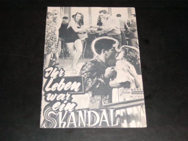 1182: Ihr Leben war ein Skandal (Arthur Napoleon) Errol Flynn, Dorothy Malone, John Dennis, Efrem Zimbalist