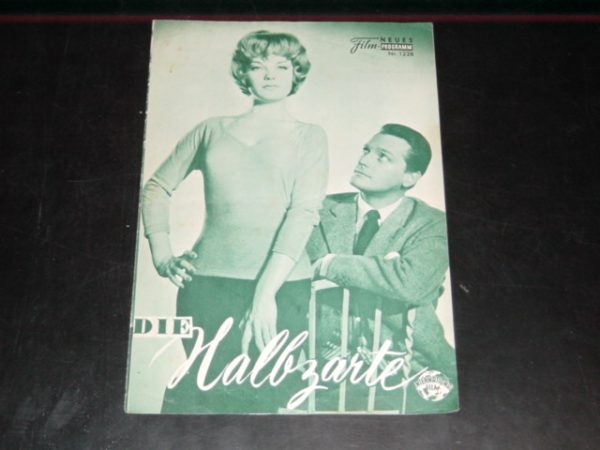 1228: Die Halbzarte (Rolf Thiele) Romy Schneider, Carlos Thompson, Magda Schneider, Josef Meinrad, Rudolf Forster, Erni Mangold, Helmuth Lohner, Gertraud Jesserer, Alfred Costas