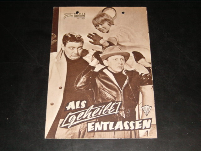1821: Als geheilt entlassen (Geza von Cziffra) Wolfgang Neuss, Inge Meysel, Wolfgang Müller, Wera Frydtberg, Günther Schramm, Loni Heuser, Rudolf Platte, Tilla Durieux, Edith Hancke