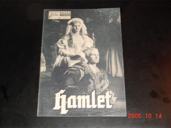 1886: Hamlet, Jean Simmons (Laurence Oliver) Eileen Herlie, Basil Sydney, Laurence Oliver, Norman Wooland, Felix Aylmer, Terence Morgan, Jean Simmons, Peter Cushing, Stanley Holloway, Russell Thorndike, John Laurie, Esmond Knight Anthony Ouayle, Niall Mc