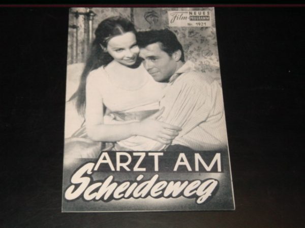 1921: Arzt am Scheideweg (Anthony Asquith) Leslie Caron, Dirk Bogarde, Alastair Sim, Robert Morley, John Robinson, Felix Aymler, Michael Gwynn, Maureen Delany, Alec McCowen, Colin Gordon, Gwenda Ewen, Terence Alexander