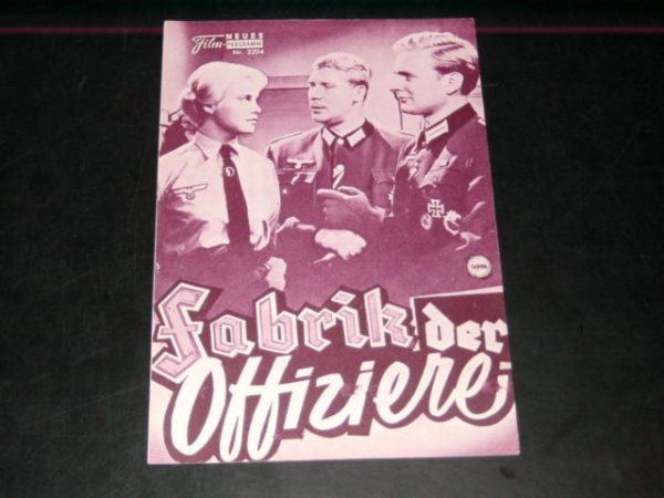 2204: Fabrik der Offiziere (Frank Wisbar) Carl Lange, Horst Frank, Helmut Griem, Karl John, Erik Schuman, Peter Carsten, Paul Edwin Roth, Raymond Joob, Max Giese, Johannes Grossmann, Walter Wilz, Marc Roger, Lutz Moik, Reinhard Jahn, Helmut Oeser, Axel Sc