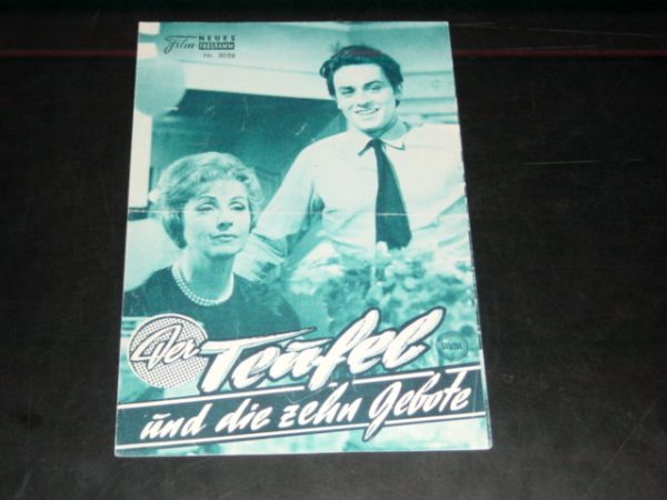 3026: Teufel und die 10 Gebote (Julien Duvivier) Alain Delon, Louis de Funes, Danielle Darrieux, Georgens Wilson, Madeleine Robinson, Mel Ferrer, Micheline Presle, Francoise Arnoul, Claude Dauphin, Jean-Claude Brialy