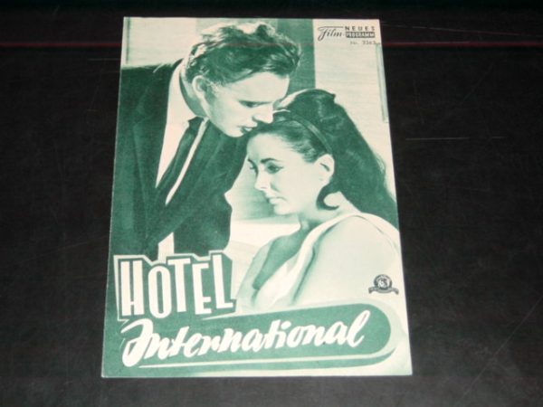 3263: Hotel International (Anthony Asquith) Elisabeth Taylor, Richard Burton, Louis Joudan, Elsa Martinelli, Margareth Rutherford, Maggie Smith, Rod Taylor, Linda Christian, Orson Welles, Robert Coote