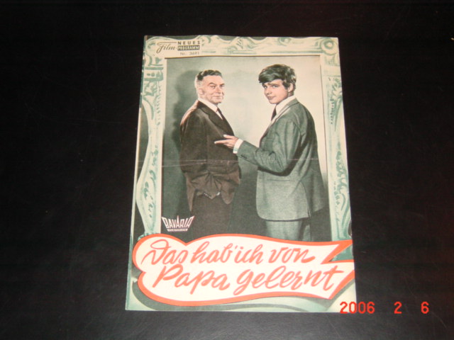 3691: hab ich von Papa gelernt (Acel von AMbesser) Willy Fritsch, Gertraud Jesserer, Thomas Fritsch, Peter Vogel, Gustav Knuth, Paul Hörbinger, Axel von Ambesser, Marianne Chapuis, Barbara Stanyk, Frank Stoß, Ljuba Welitsch