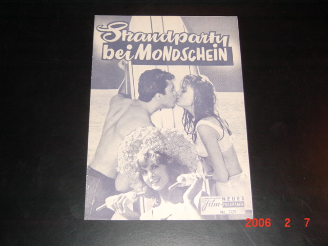 3729: Strandparty bei Mondschein (Leslie H. Martinson) James Darren, Pamela Tiffin, Woody Woodbury, Paul Lynde, Tina Louise, Nancy Sinatra, Claudia Martin, Bob Denver, Robert Middleton