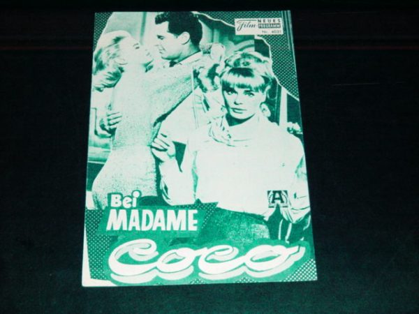 4031: Bei Madame Coco (Norman Jewison) James Garner, Elke Sommer, Dick van Dyke, Angie Dickinson, Ethel Merman, Irving Jacobson, Pierre Olaf, Louis Mercier, Carl Reiner, Victoria Carroll