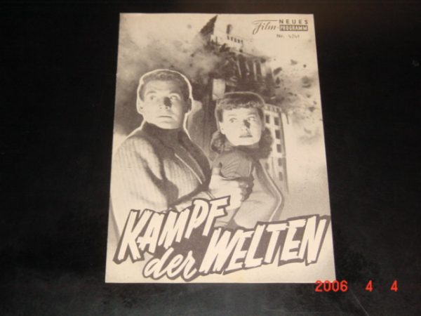 4241: Kampf der Welten (Byron Haskin) Gene Barry, Sir Cedric Hardwicke, Ann Robinson, Les Tremayne, Bob Cornthwaite, Sandro Giglio, Lewis Martin, Houseley Stevenson, jr. , Paul Frees, Bill Phipps, Vernon Rich