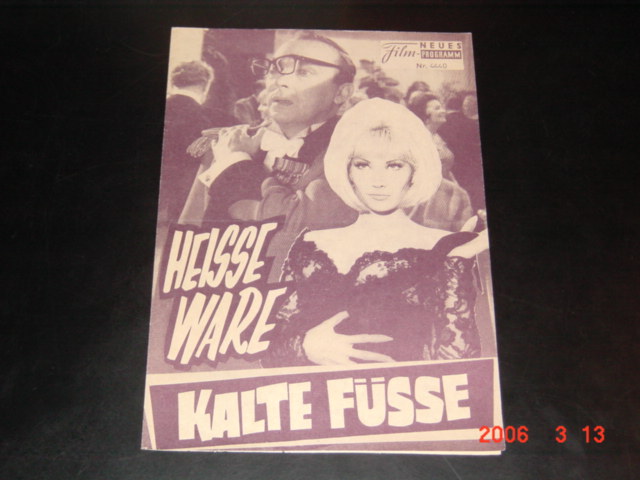 4440: Heisse Ware Kalte Füsse ( Spylarks ) ( Robert Asher ) Eric Morecambe, Ernie Wise, William Franklyn, April Olrich, Gloria Paul, Richard Vernon, Jacqueline Jones, Terence Alexander, Francis Matthews