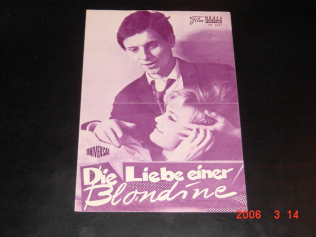 4471: Die Liebe einer Blondine ( Lasky Jedne Plavovlasky ) ( Milos Forman ) Hana Brechova, Vladimir Puchold, Antonin Blazejovsky, Josef Sebanek, Milada Jezkova, Jana Novakova, Jan Vostreil, Vladimir Menschik, Ivan Kheil, Jiri Hruby