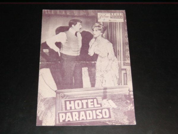 4495: Hotel Paradiso ( Peter Glenville ) Alec Guinness, Gina Lollobrigida, Robert Morley, Peggy Mount, Akim Tamiroff, Marie Bell, Derek Fowldes, Douglas Byng, Robertson Hare, Ann Beach, Leonard Rossiter, David Battley, Dario Moreno, Peter Glenville Gin