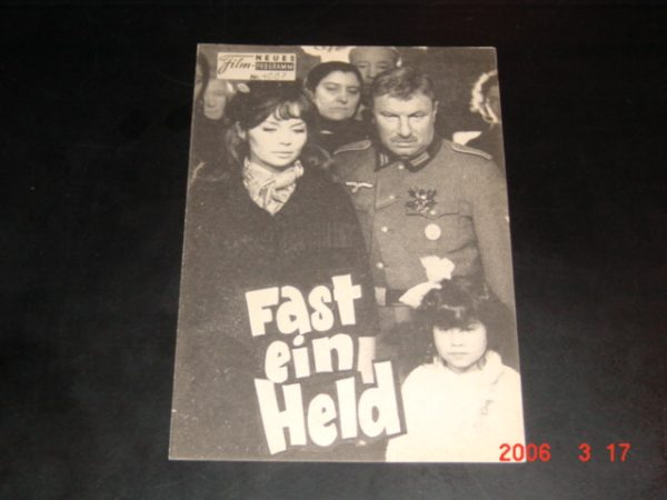 4687: Fast ein Held, Martin Held, Pascale Petit, Vladimir Lei