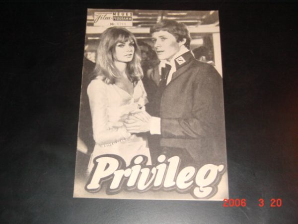 4744: Privileg, Paul Jones, Jean Shrimpton, Mark London,