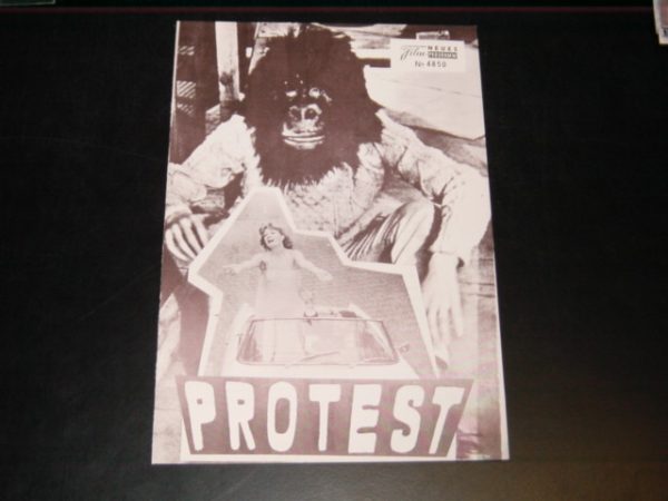 4850: Protest, Vanessa Redgrave, David Warner,