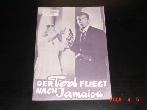 4949: Der Tod fliegt nach Jamaica, Ray Danton, Pamela Tudor,
