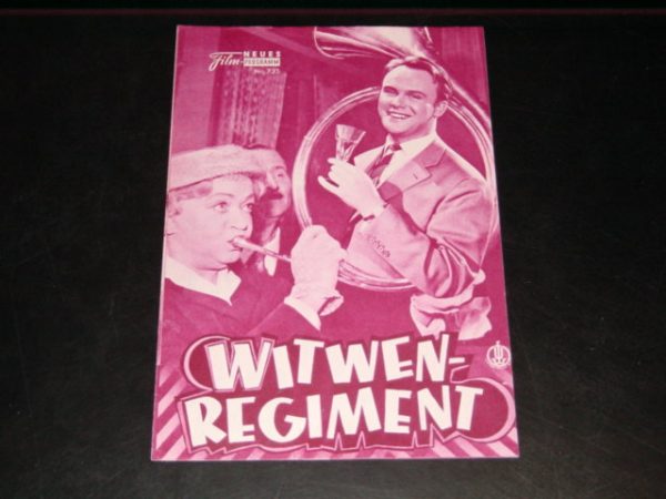 735: Das Witwenregiment (Helmut Weiss) Grethe Weiser, Paul Hörbiger, Brigitte Grothum, Michael Hettau, Maria Sebaldt, Carla Hagen, Paul Westermeister, Peer Schmidt, Kurt Roy, Karl-Heinz Walther