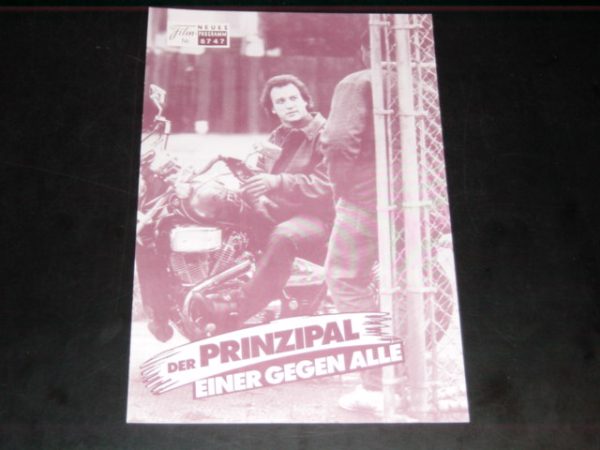 8747: Der Prinzipal - Einer gegen alle, James Belushi,