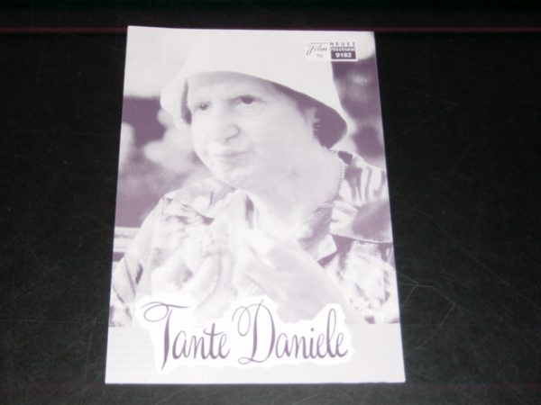 9182: Tante Daniele ( Etienne Chatiliez ) Tsilla Chelton,