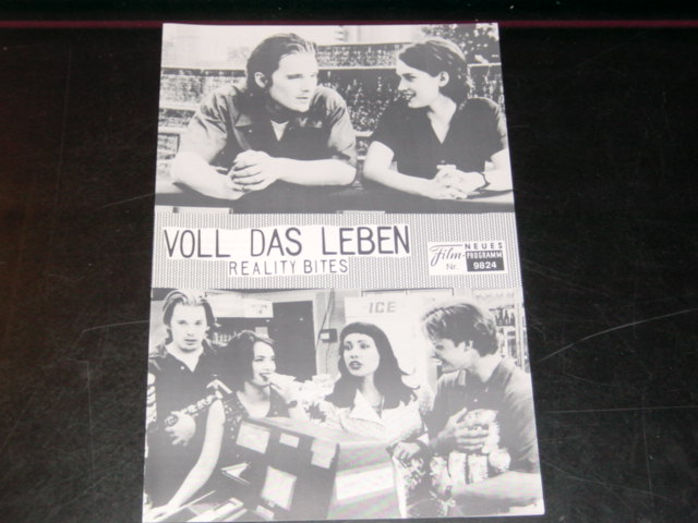 9824: Voll das Leben - Reality Bites ( Ben Stiller ) Winona Ryder, Ethan Hawke, Janeane Garofalo, Steve Zahn, Ben Stiller, Joe Don Baker, Renee Zellweger,