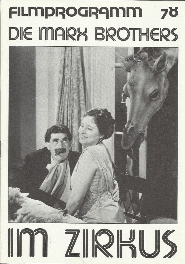 78: Im Zirkus ( Edward Buzzell ) Groucho Marx, Harpo Marx, Chico Marx, Kenny Baker, Florence Rice, Eve Arden, Margaret Dumont, Nat Pendleton, Fritz Feld, James Burke, Jerry Marenghi, Barnett Parker