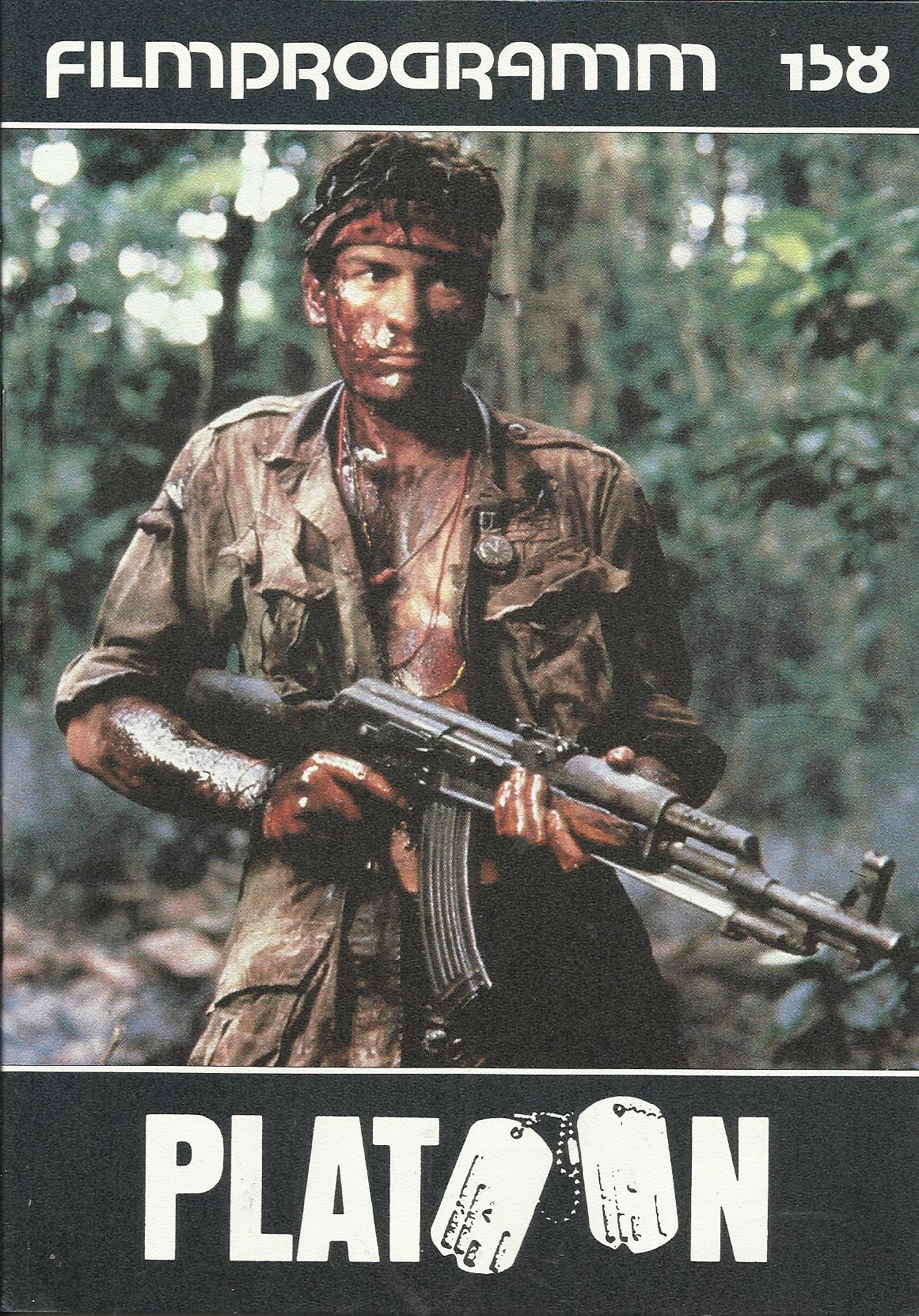 158: Platoon ( Oliver Stone )Tom Berenger, Willem Dafoe, Charlie Sheen, Forest Whitaker, Francesco Quinn, John C. McGinley, Richard Edson, Kevin Dillon, Reggie Johnson, Keith David, Johnny Depp, David Neidorf, Mark Moses, Chris Pedersen, Corkey Ford, Core