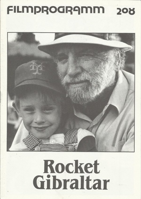 208: Rocket Gibraltar ( Daniel Petrie ) Burt Lancaster, Suzy Amis, Patricia Clarkson, Frances Conroy, Sinead Cusack, John Glover, Bill Pullman, Kevin Spacey, John Bell, Nicky Bronson, Dan Corkill, Macaulay Culkin, Angela Goethals, Sara Goethals, Emily Poe