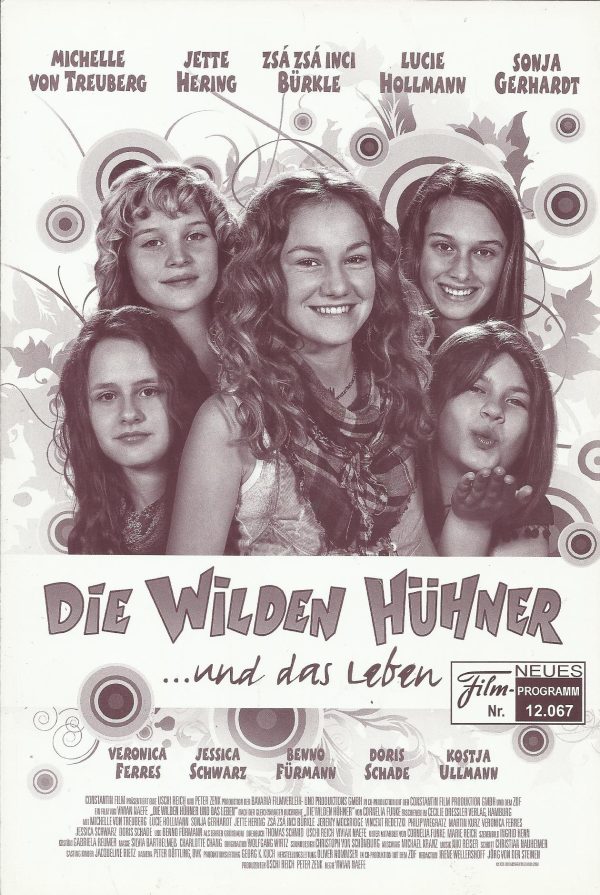 12067: Die wilden Hühner und das Leben ( Vivian Naefe ) Michelle von Treuberg, Lucie Hollmann, Sonja Gerhardt, Jette Hering, Zsa Zsa Inci Bürkle, Jeremy Mockridge, Vincent Redetzki, Philip Wiegratz, Martin Kurz, Paula Schramm, Nicole Mercedes Müller, Mile
