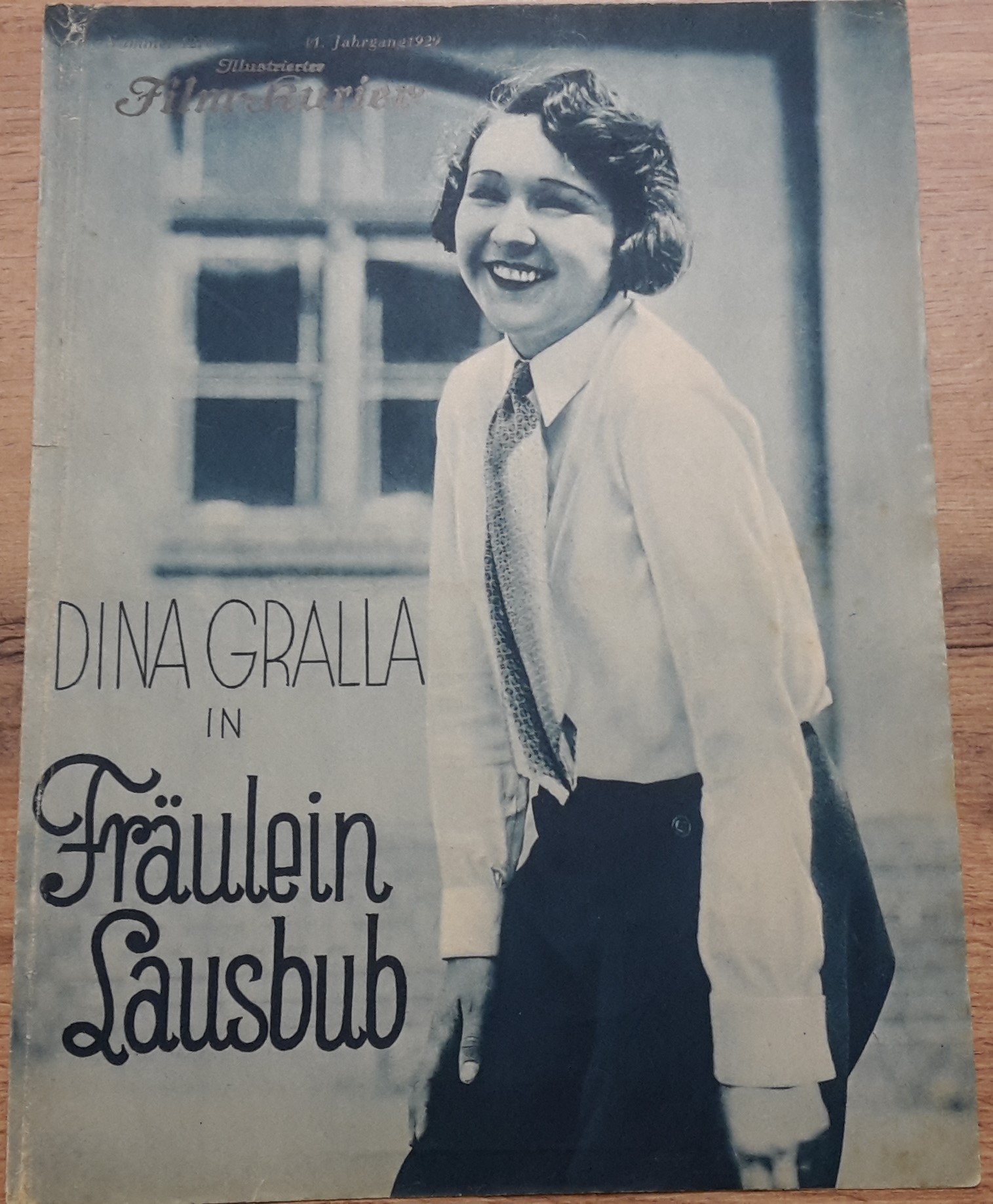 1270: Fräulein Lausbub ( Erich Schönfelder ) Dina Gralla, Julius Falkenstein, Albert Paulig, Josefine Dora, Wolfgang von Schwindt, Emmy Wyda, Robin Irvine, Ernst Behmer, Else Reval,