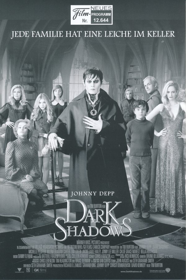 12644: Dark Shadows ( Tim Burton ) Johnny Depp, Michelle Pfeiffer, Helena Bonham Carter, Eva Green, Jackie Earle Haley, Jonny Lee Miller, Bella Heathcote, Chloe Grace Moretz, Gulliver McGrath, Ray Shirley, Christopher Lee, Alice Cooper, Ivan Kaye, Susanna
