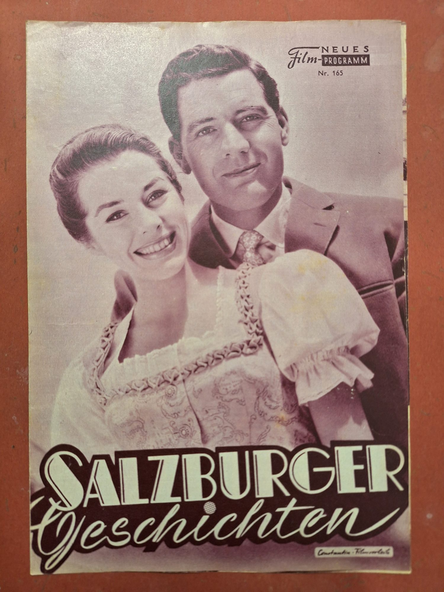 165: Salzburger Geschichten (Kurt Hoffmann) ( lila ) Marianne Koch, Lisl Karlstadt, Paul Hubschmid, Peter Mosbacher, Richard Romanowsky, Adrienne Gessner, Helmut Lohner, Anneliese Egerer, Eva Maria Meineke, Frank Holms, Theodore Danegger, Vera Comploye