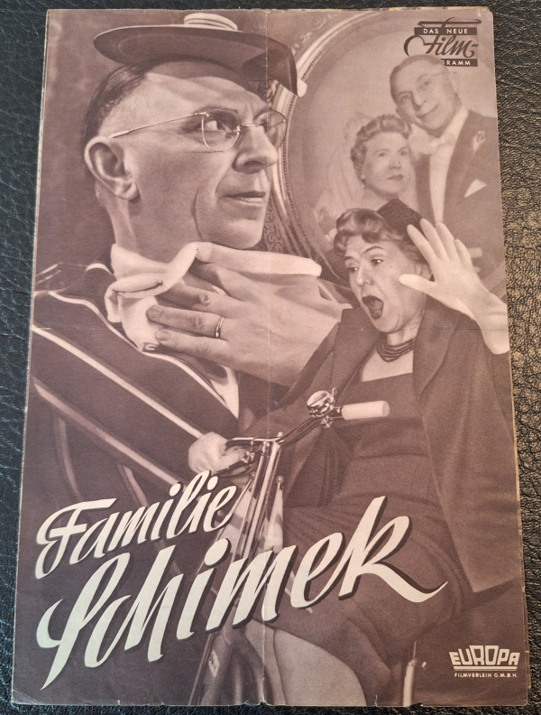Familie Schimek (Georg Jacoby) Theo Lingen, Fita Benkhoff, Oskar Sima, Helga Neuner, Adrienne Gessner, Ernst Waldow, Peer Schmidt, Lucie Englisch, Helga Martin, Günther Fischer, Rudi Priefer, Josef Meinrad, Ernst Waldbrunn